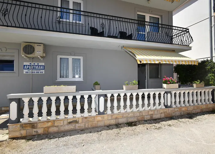 Kaurinovic * Затон