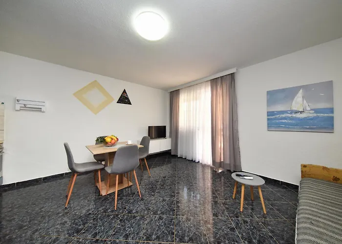 Апартаменты Kaurinovic